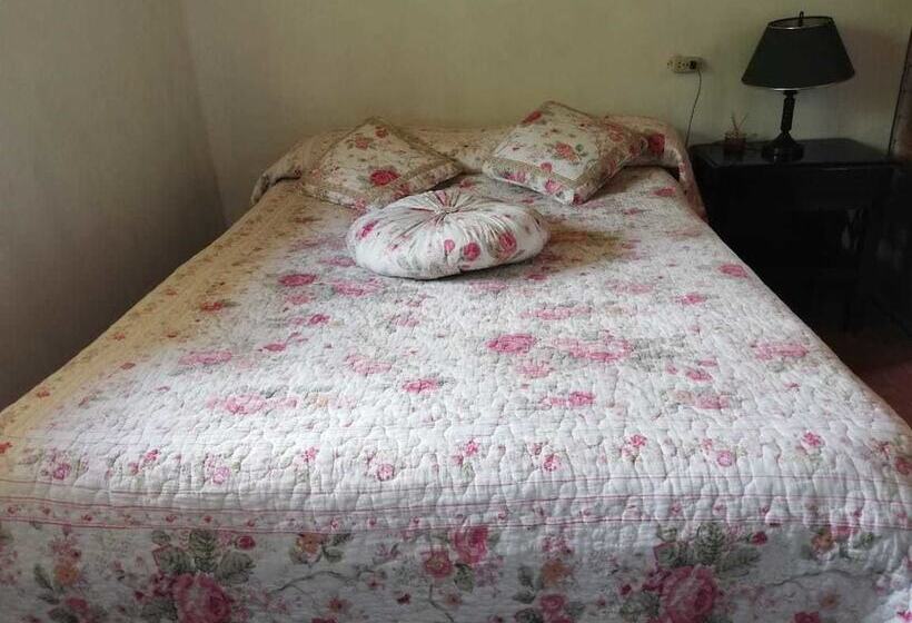 בית מלון כפרי Yacurmana