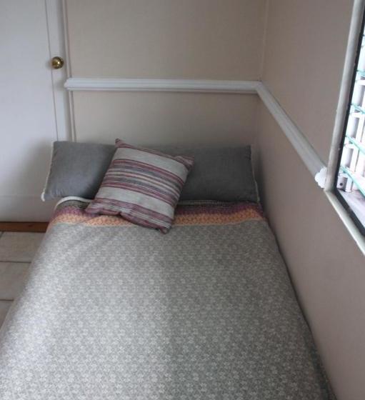 پانسیون Casa Makiki