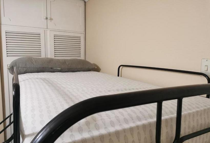 پانسیون Casa Makiki