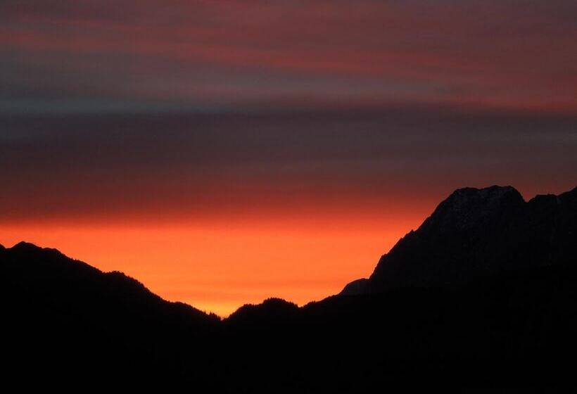 פנסיון Haus Bergkranz