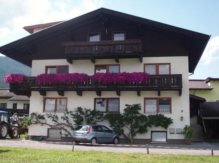 פנסיון Haus Bergkranz