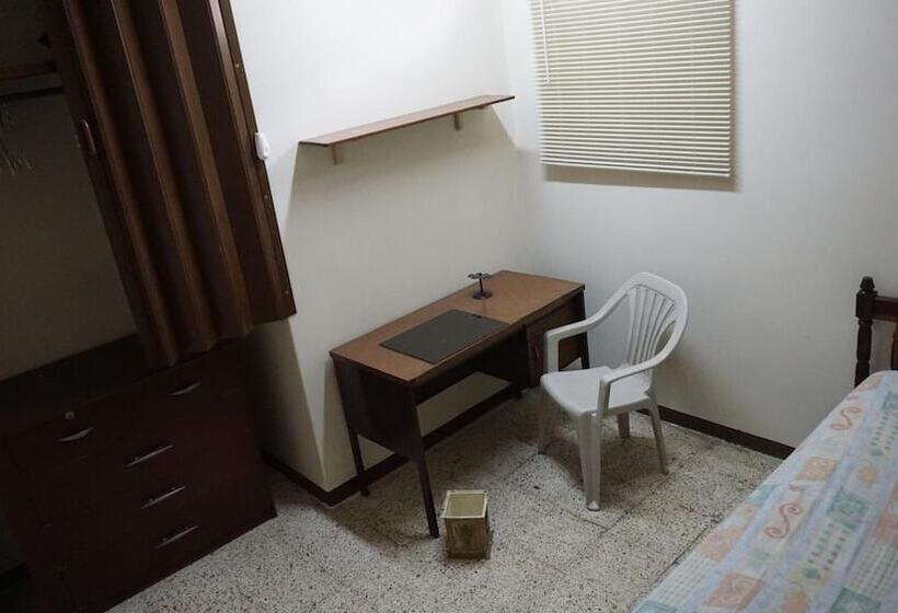 پانسیون Villa Celeste