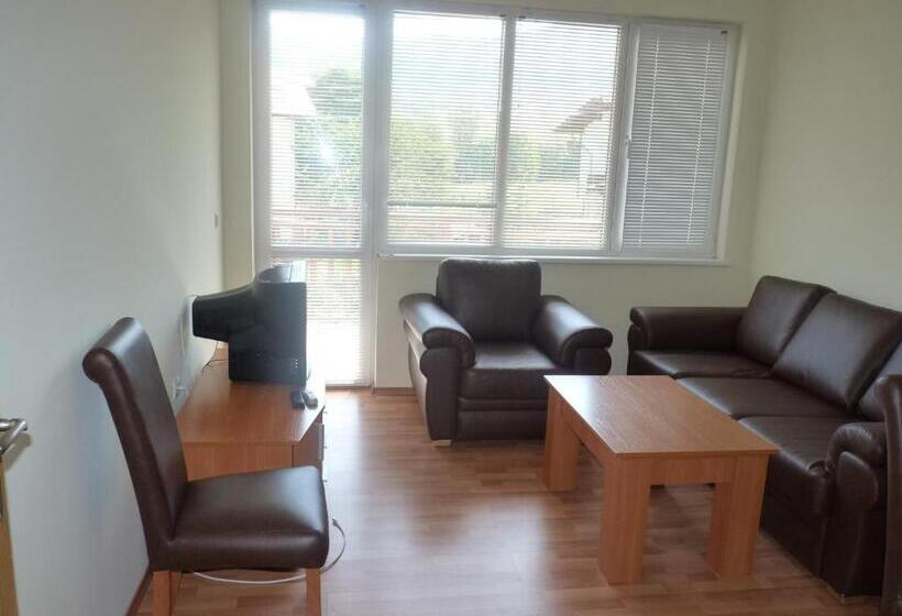 Eagle Rock Holiday Apartments