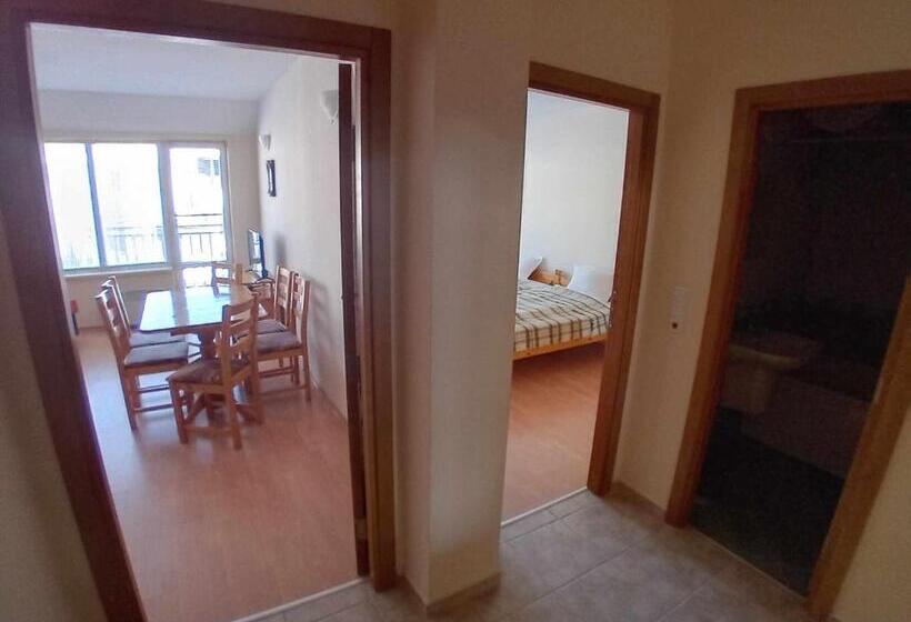 Eagle Rock Holiday Apartments