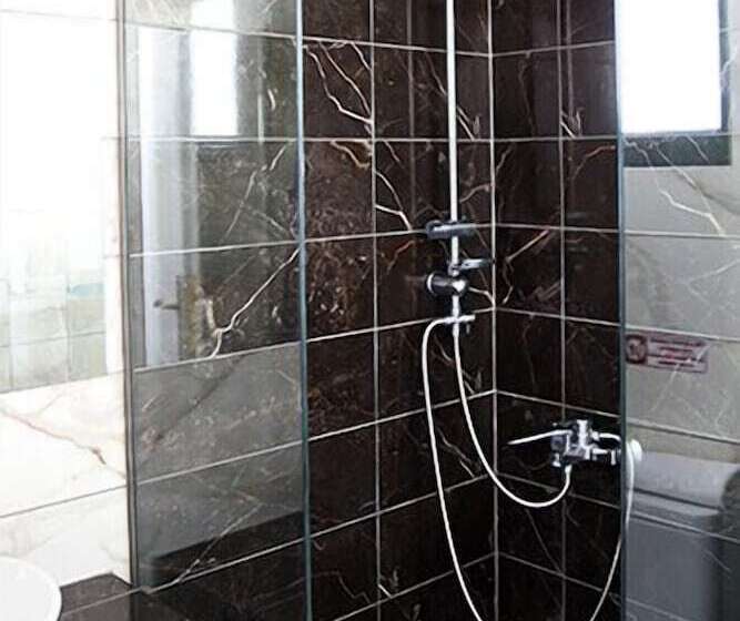 Geo Holidays Studios