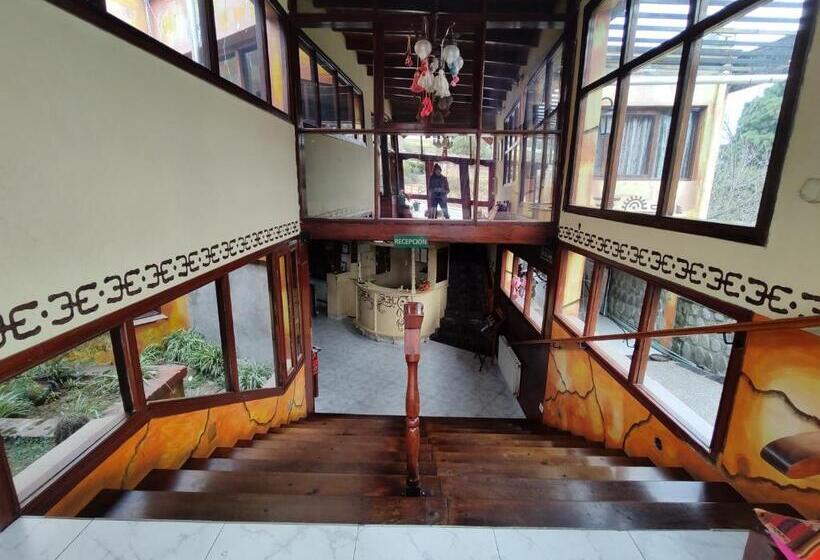 مسافرخانه Hosteria Los Cuartos