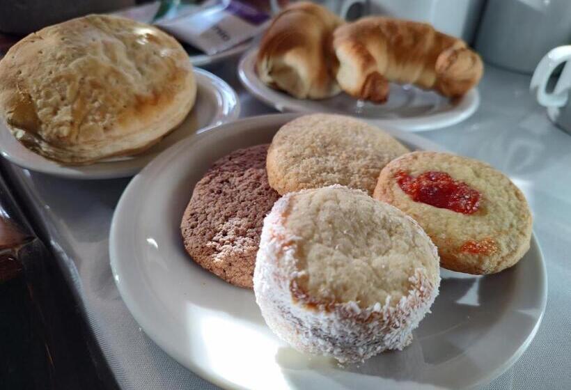 مسافرخانه Hosteria Los Cuartos