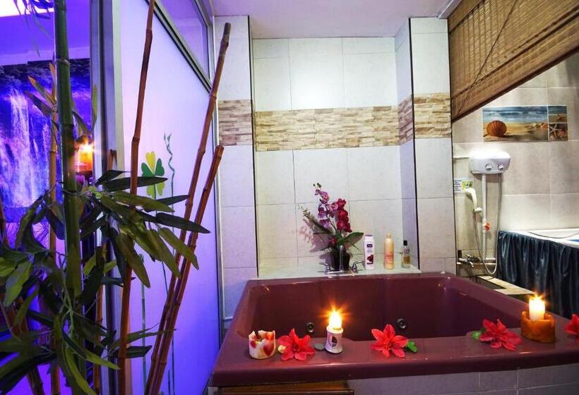 Hostal Tequendama Martha Santamaria