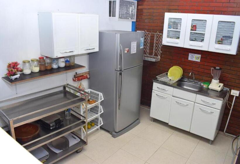 Hostal Tequendama Martha Santamaria