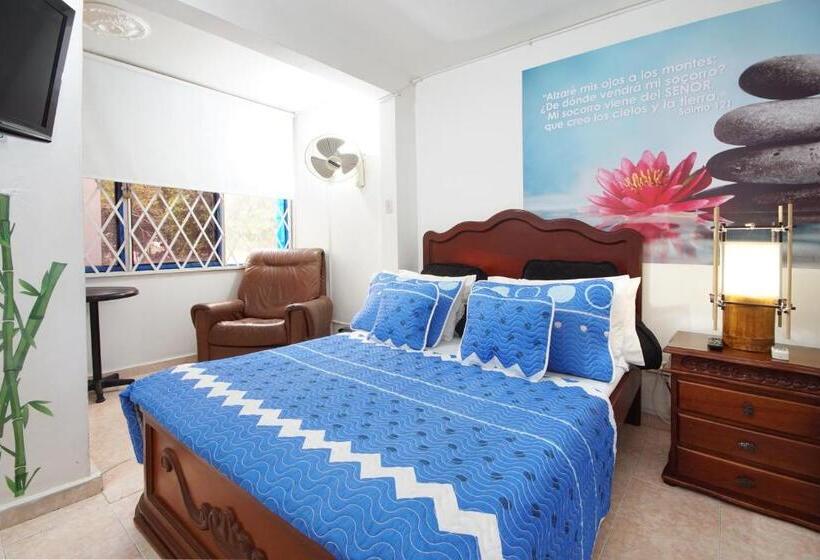 Hostal Tequendama Martha Santamaria