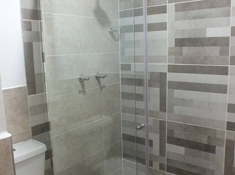 בית מלון כפרי Alamos Del Parque