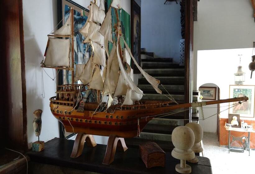 Отель Boutique Casa Berastegui