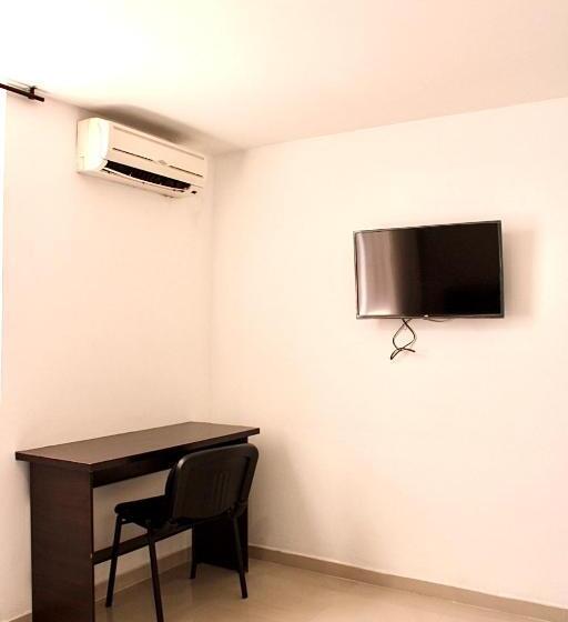 فندق Bucaramanga Plaza