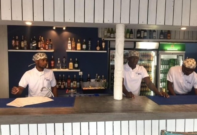 ホテル Café Delmar