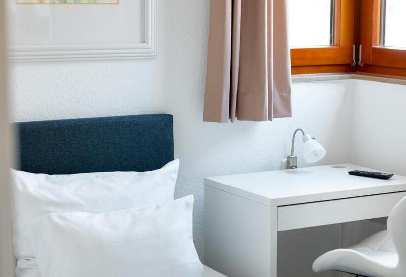 ホテル Garni Am Olgaeck