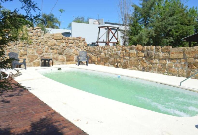 هتل Hosteria San Benito