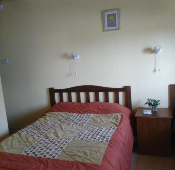 هتل Hosteria San Benito