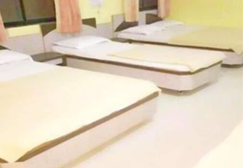 فندق Laxmi Guest House