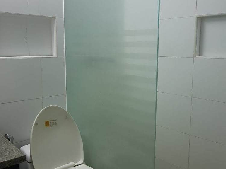 فندق Micro Star Apartelle