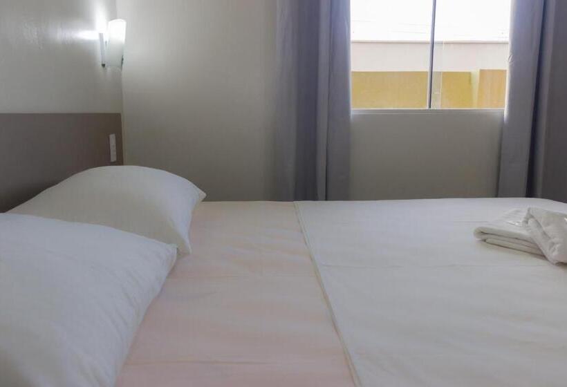 בית מלון כפרי Pousada Vila Do Carmo