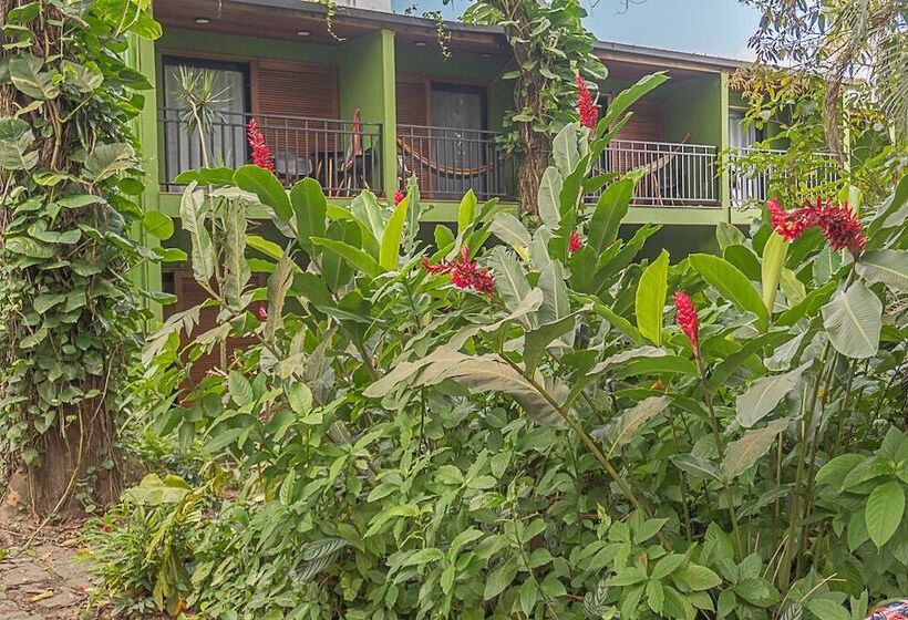 هتل Pousada Vila Jacaa