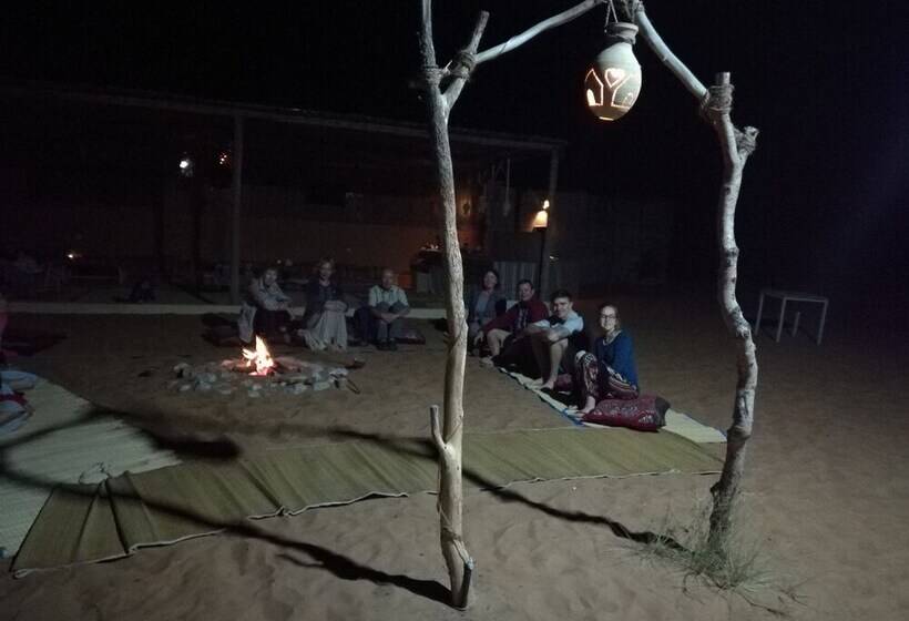 هتل Delight Desert Camp