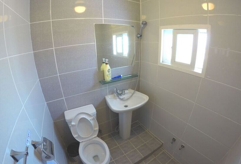 Пансион Santiago Guesthouse Seongsan   Hostel