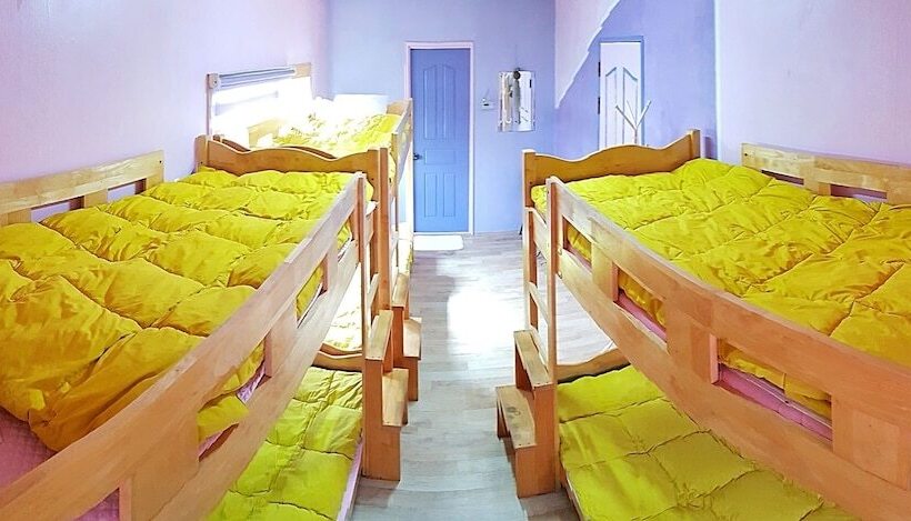 Пансион Santiago Guesthouse Seongsan   Hostel