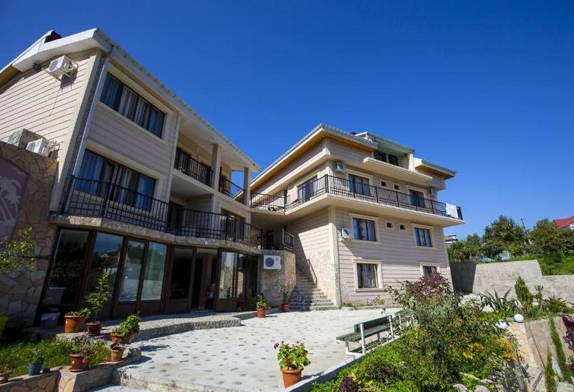 پانسیون Sv Hotel Batumi