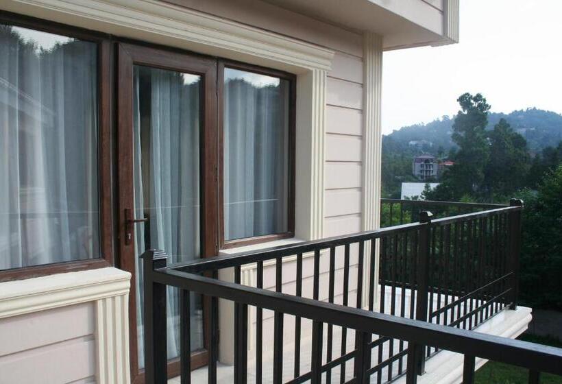 پانسیون Sv Hotel Batumi