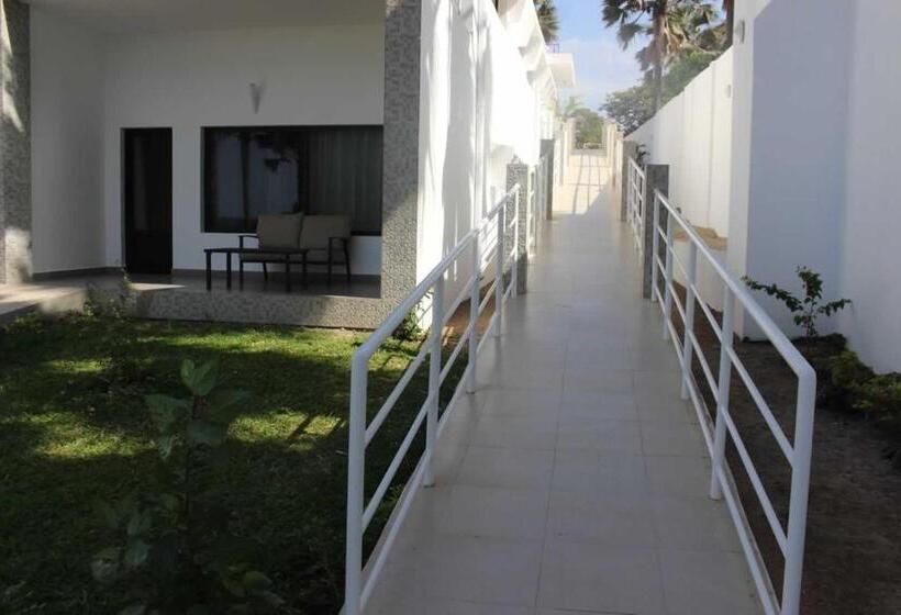 בית מלון כפרי Swiss Boutique