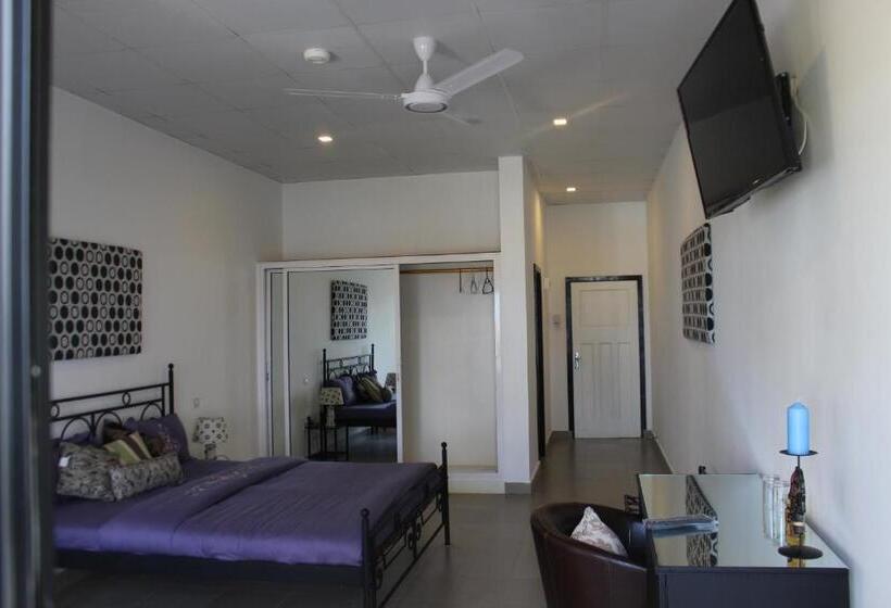 בית מלון כפרי Swiss Boutique