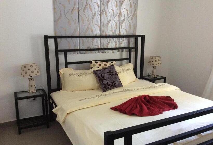 בית מלון כפרי Swiss Boutique