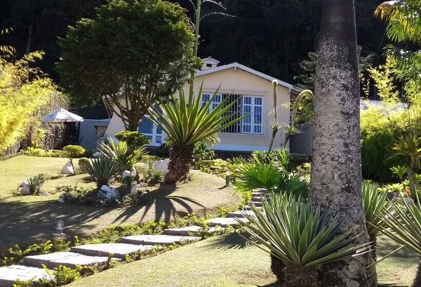 ユースホステル Pousada Valparaiso