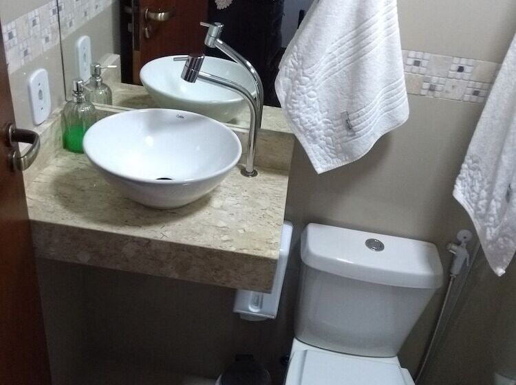 ユースホステル Pousada Valparaiso