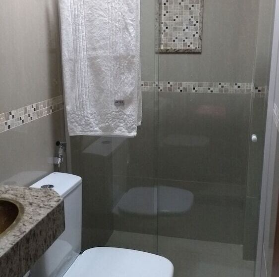 ユースホステル Pousada Valparaiso