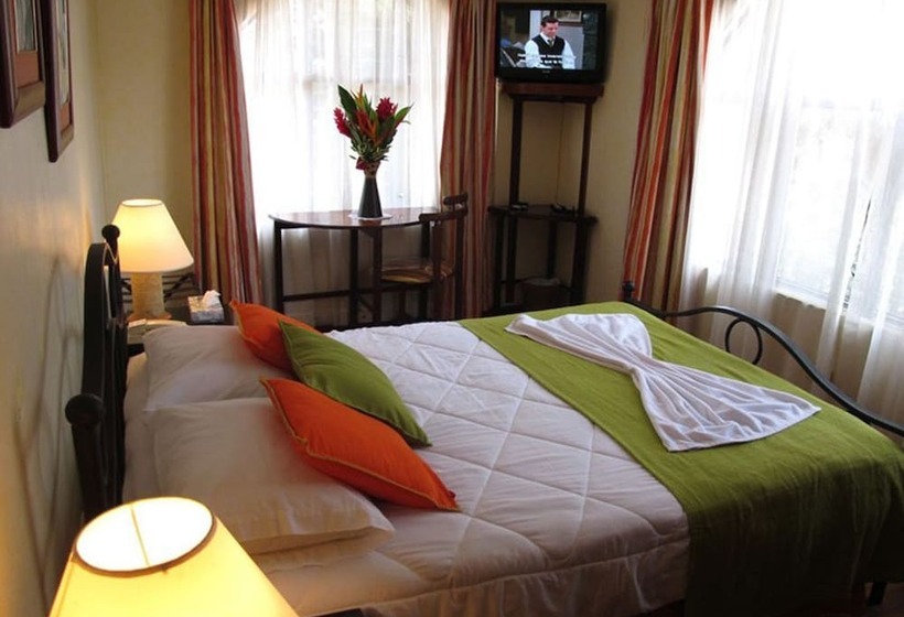 مبيت وإفطار Las Cumbres Inn