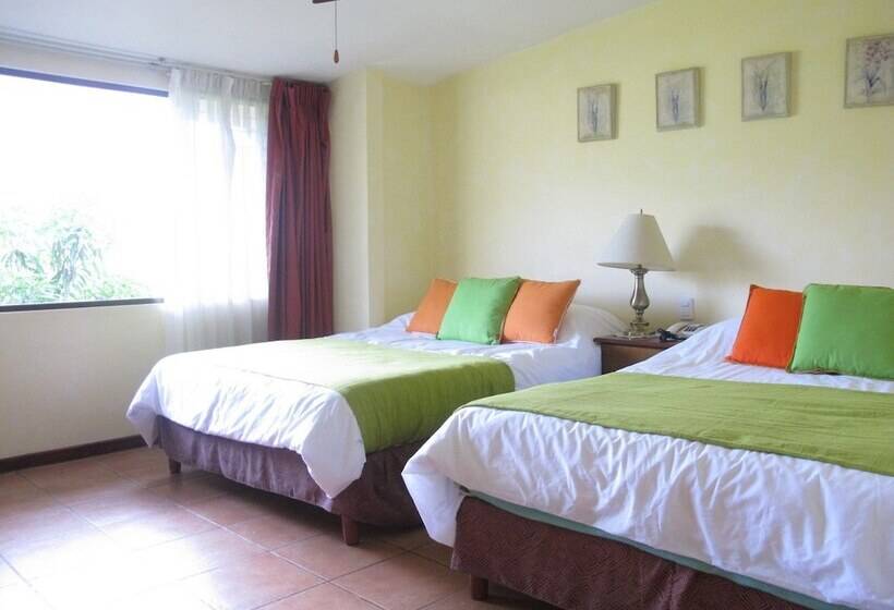 مبيت وإفطار Las Cumbres Inn