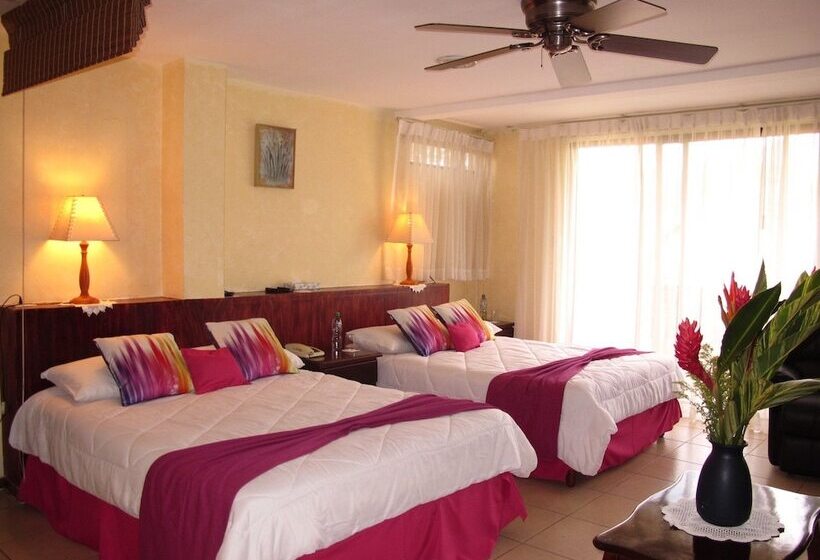 مبيت وإفطار Las Cumbres Inn