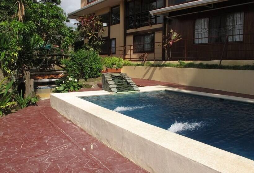 مبيت وإفطار Las Cumbres Inn