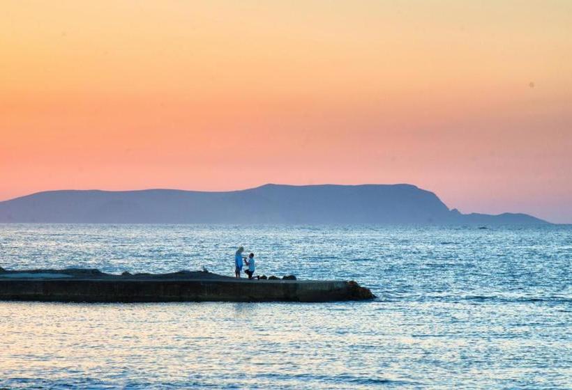 Cretan Beachfront Villas