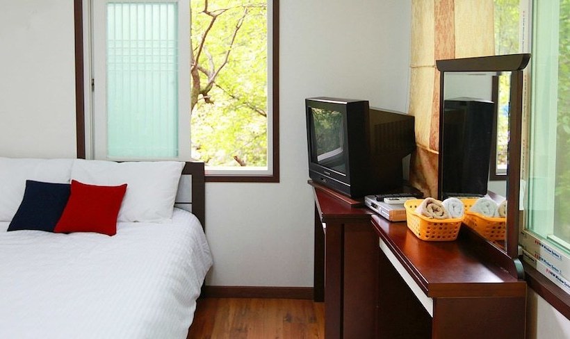 Forest Valley Pension