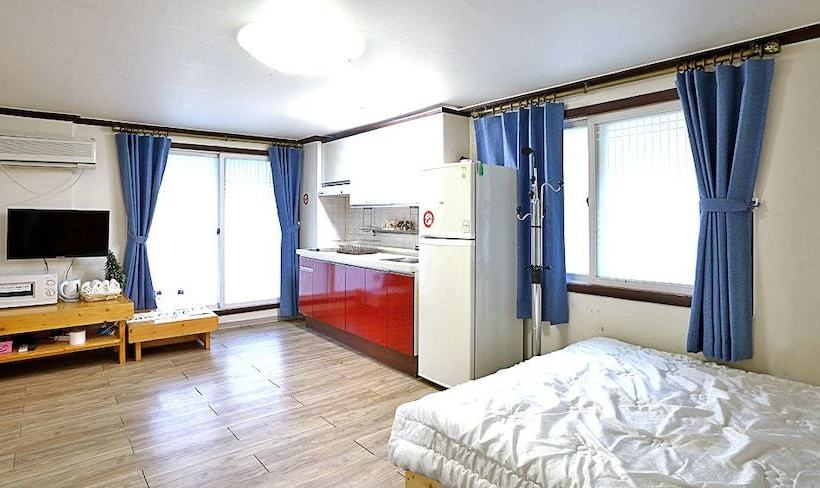 Forest Valley Pension