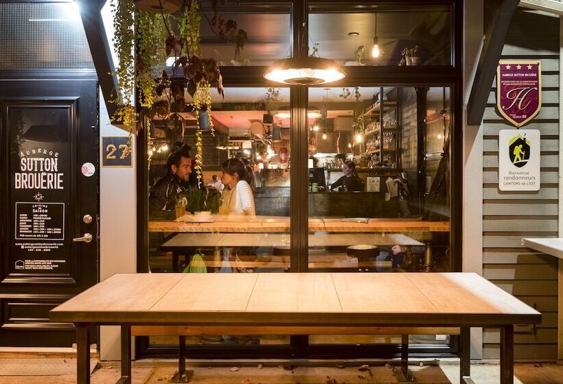 فندق فئة نجمة واحدة Auberge Sutton Brouerie