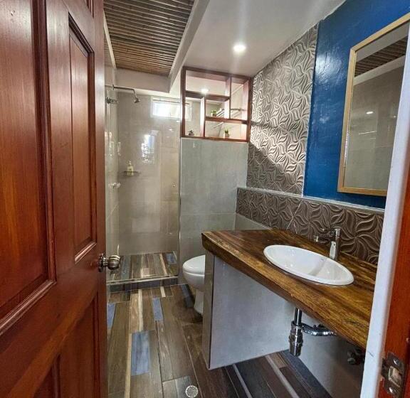 فندق فئة نجمة واحدة El Jardin