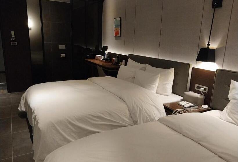 Brown Dot Hotel Busan Station