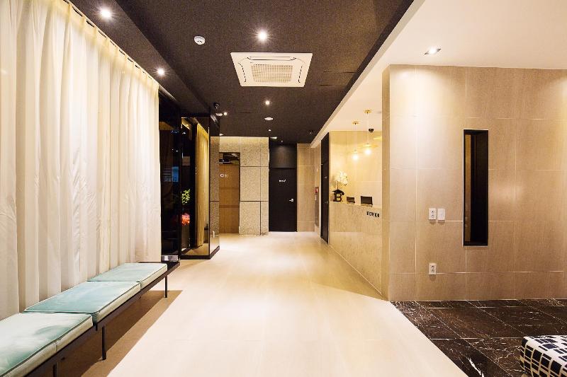 Brown Dot Hotel Busan Station