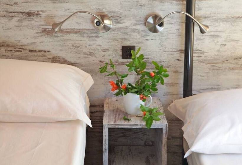 فندق Campeggio Europa Silvella