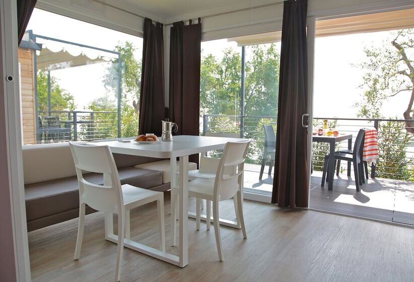 فندق Campeggio Europa Silvella