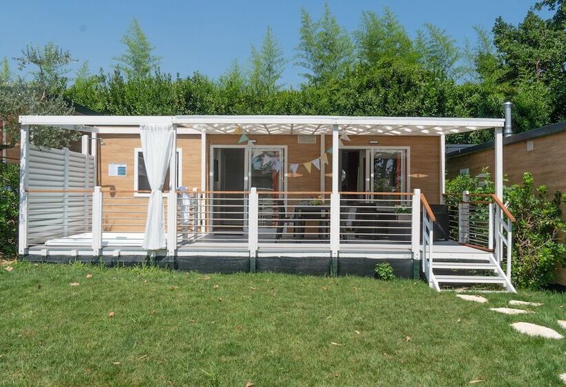 فندق Campeggio Europa Silvella